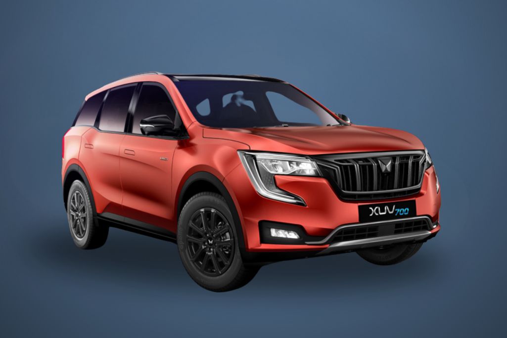 XUV 700 Car